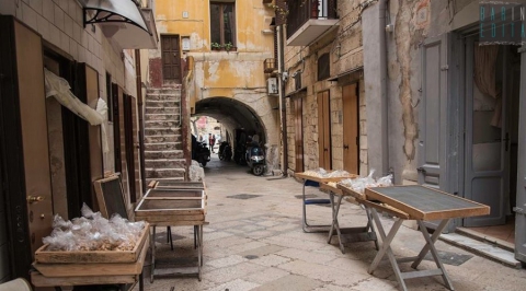 Dialetto, alla scoperta del "barivecchiano": �Parlato solo dalle donne�. Il video